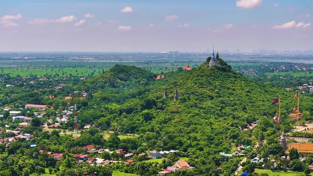 A buddhis stupa is located on top of the Oudong mountain, the old city of Cambodia.