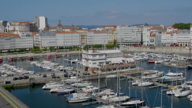 Avenida la Marina,  La Marina Park, Parque La Marina, A Coru&ntilde;a, Galicia, Spain