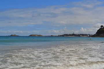 Vue de Saint Malo depuis Dinard