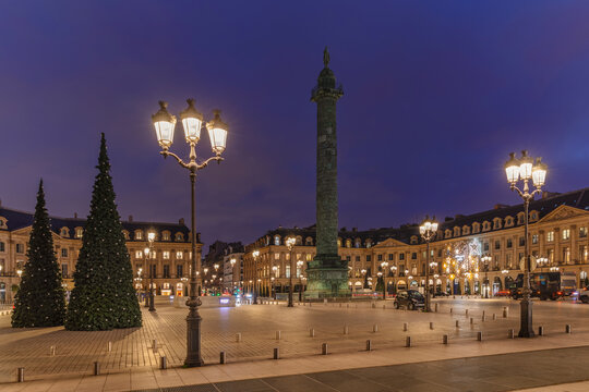 Place Vendome at Christmas, Louvre, Paris, Ile de France, France
