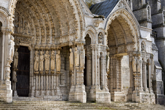 North portal of the north facade of the Cathedral, UNESCO World Heritage Site, Chartres, Eure-et-Loir department, Centre region, France