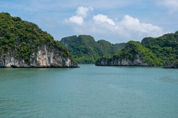 Naklejka premium Ha Long Bay - Vietnam