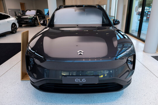 new black nio EL6 E-SUV in showroom, electric car manufactured by NIO Chinese automotive industry, sustainable development, Berlin - August 20, 2024