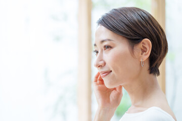 ミセス女性　ビューティーコンセプト