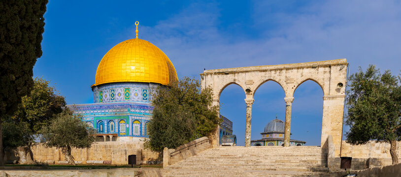 Israel, Jerusalem. Temple Mount, Al-Aqsa Mosque linked to Muhammad and rebuilt over the 8th to 11th centuries. Al-Aqsa Mosque compound.