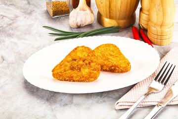 Fried potato hash brown snack