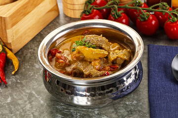 Yellow THai curry with beef