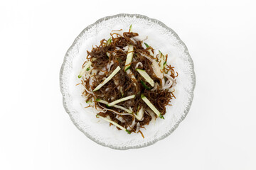 モズクときゅうりの和え物