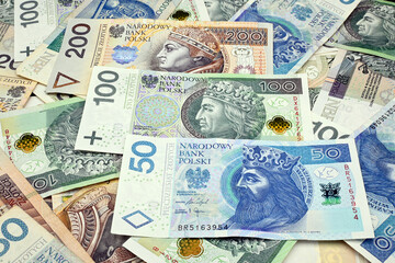 Polskie pieniądze, banknoty.