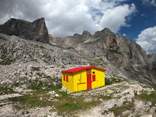 Bivacco Minazio, Dolomiti