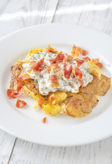 Crispy smashed potatoes