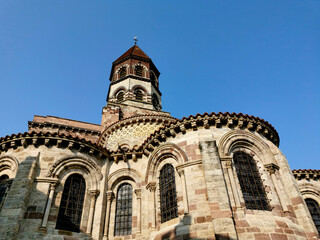 Brioude. Chevet de la Basilique Saint-Julien de style roman . Haute-Loire. Auvergne-Rhone-Alpes.France