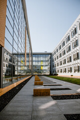 University in Poznań. The building has a lot of windows. © Małgorzata