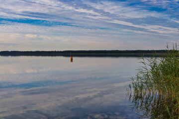 Blick auf den Raßnitzer See, ehmaliger Braunkohle Tagebau Merseburg Ost, Schkopau, Saalekreis, Sachsen Anhalt, Deutschland