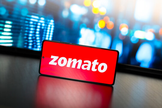 August 22, 2024, Paraguay. In this photo illustration, the Zomato logo is displayed on a smartphone screen.