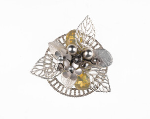 Fototapeta premium jewelry brooch isolated on white background