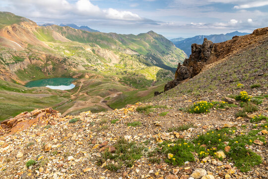 USA, Colorado, San Juan Mountains. Mountain landscape with Lake Como.