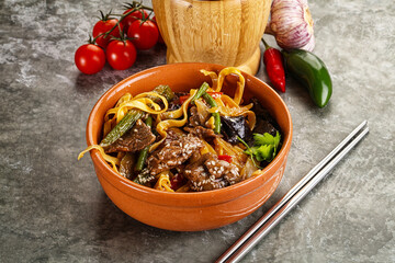 Asian wok with noodle, vegetables and beef
