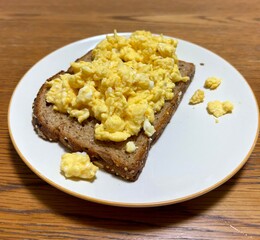 Breakfast egg toast