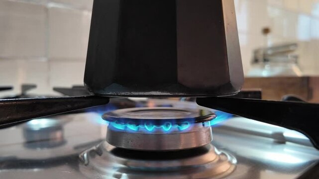 Cafetera en el fuego