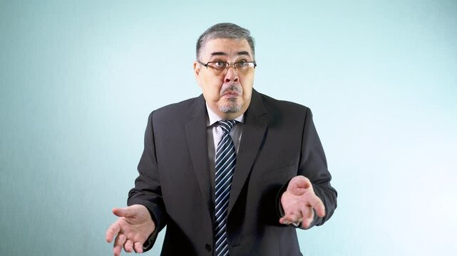 The man in the suit will justify himself - no, it's not me. I do not know anything. I did not do anything. I don't know why you're asking me. I have nothing to do with this.