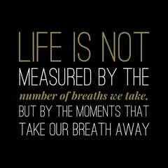 Obraz premium Motivational quotes for success. A positive message for students for success in life.