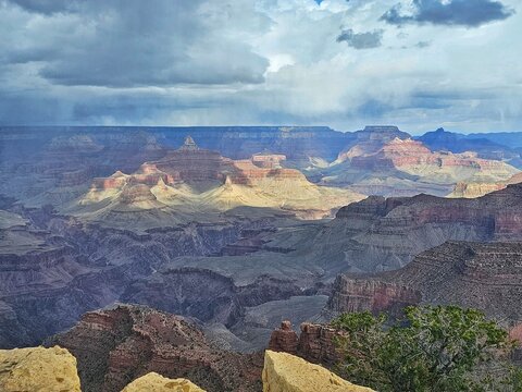 Storm coming to the Grand Canyon