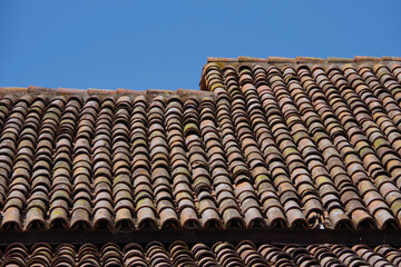 Partial view of an old Mexican tile roof