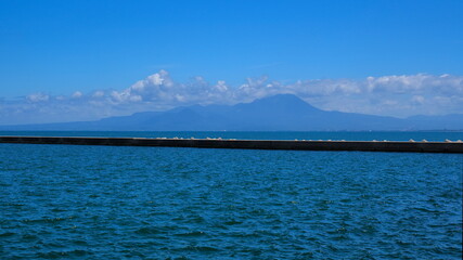 Obraz premium 境港市からの大山1（8月）