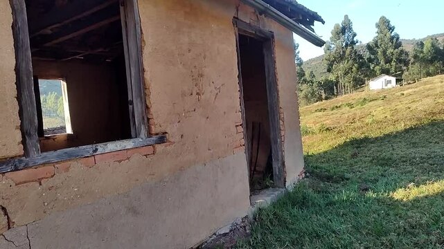 Casinha abandonada