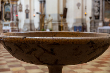 Stone basin in basilica di San Pietro di Castello