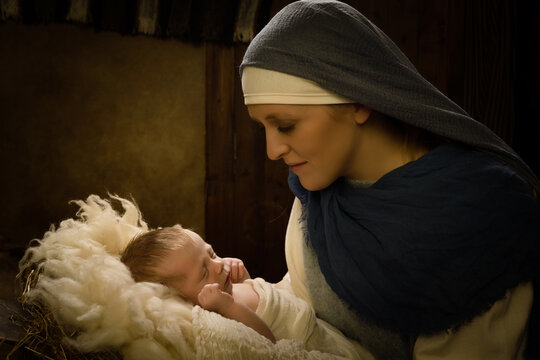 Holy Mother live nativity scene