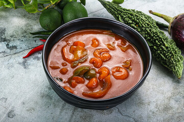 Thai red curry with prawn