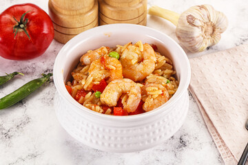 Italian pasta orzo with prawn