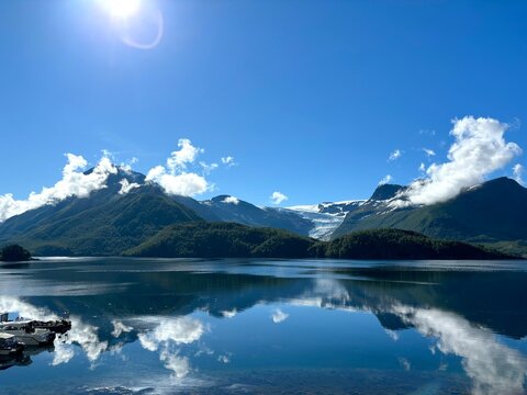 Fahrt zum Svartisen-Gletscher