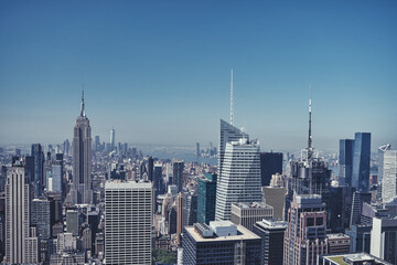 Fragmentos de arquitectura moderna y contemporánea en la gran ciudad de New York, con geometría,...