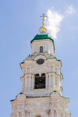 Obraz premium Majestic Fortress: The Historic Astrakhan Kremlin Stands Tall Against the Sky