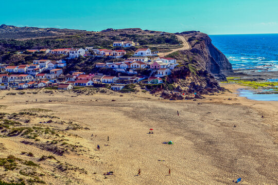 Praia de Monte Cl&eacute;rigo bei Aljezur, Algarve (Portugal)