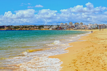 Praia dos Salgados bei Armação de Pêra, Algarve (Portugal)