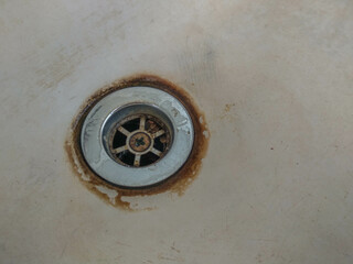 the hole in a sink in public facility