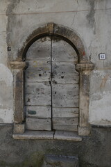 Antica porta di legno
