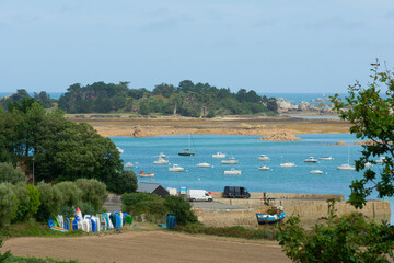 Joli paysage de la côte bretonne à Port-Blanc Penvénan