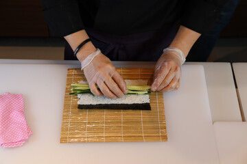 making sushi