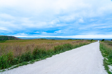 夏の宗谷丘陵 白い道 北海道
