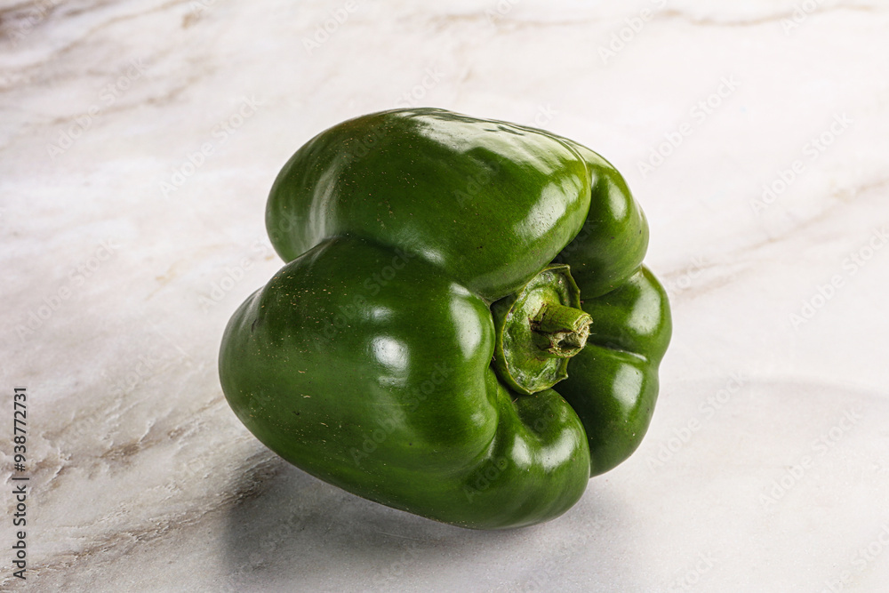 Poster Raw green Bulgarian bell pepper