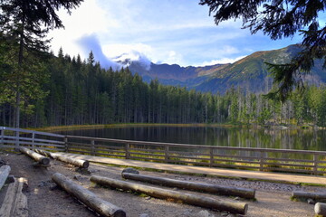 Smreczyński Staw – polodowcowe jezioro morenowe, Tatry Zachodnie, Tatrzański Park Narodowy, Kościelisko, Małopolska, Polska, Europa, © Albin Marciniak