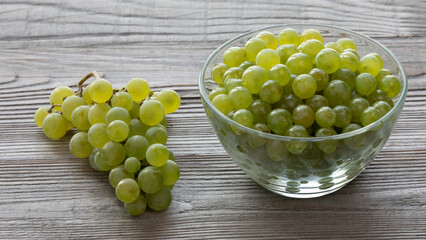 Polish grape variety Iza Zaliwska, due to its early ripening cultivated in Poland, Lithuania, Belarus, Estonia and Finland.