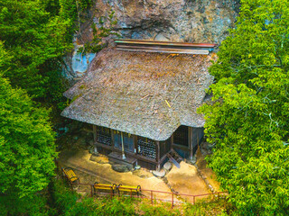日本の「岩屋神社」の写真