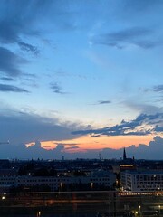 Fototapeta premium sunset over the city
