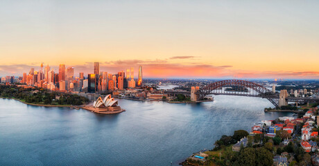 D Syd Kurraba Close Harbour Waterfront pan